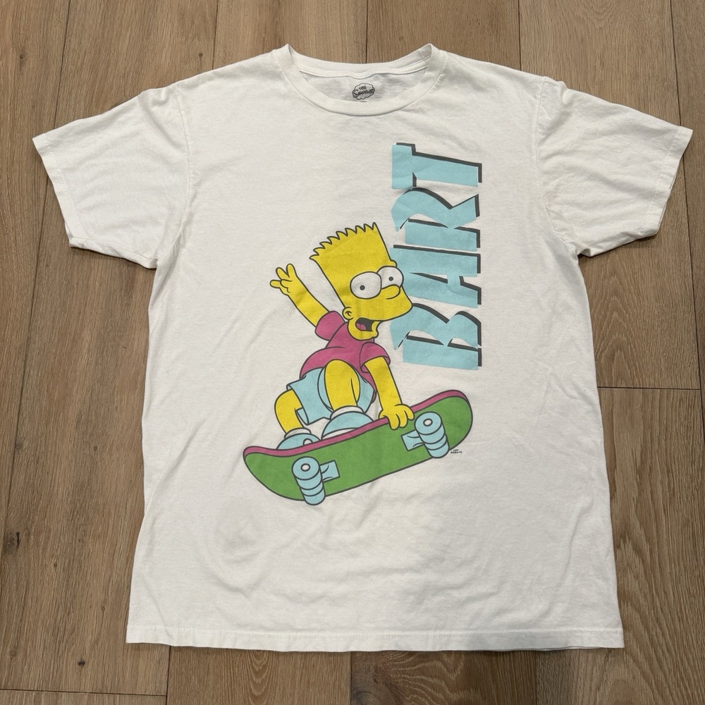 The Simpson's Bart Simpson Skateboard Graffic T-Shirt‎ Size M